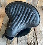 SEAT SPRING MOUNTING KIT BLACK TUCK & ROLL 15X14X1