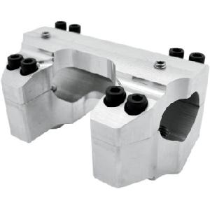 08-13 FLHT FLTR RISERS FOR 1 1/4