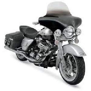 BATWING FAIRING FOR HARLEY DAVIDSON (See description and pictures for fitting applications)