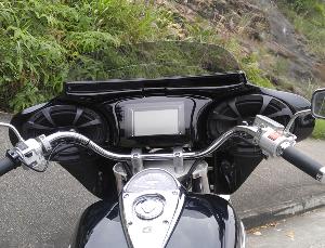 BOX ONE GPS-STEREO QUICK DETACABLE FAIRING (PRIME-BLACK OR PAINTED)