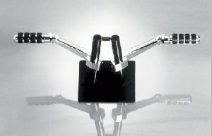 CHROME ULTIMATE HIGHWAY MOUNTS & PEGS FOR 1 1/2