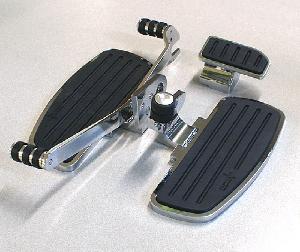 DRIVER FLOORBOARDS WITH HEEL-TOE SHIFTER FOR GL1800 GOLD WING, F6B, & NEW VALKYRIE