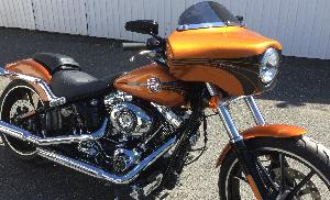 SM (2 SPEAKERS) FAIRING HARLEY BREAKOUT