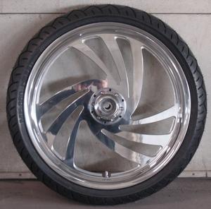 23” POLISH MIMIC WHEEL FOR VTX 1300 