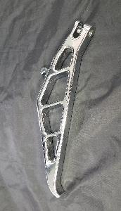 SHORTY KICKSTAND FOR M109R -CHROME