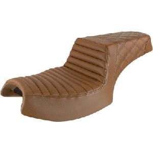 STEP UP SEAT BROWN FOR CHALLENGER