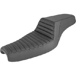 FRONT TUCK-N-ROLL FOR SPORTSTER 04-22 - BLACK 