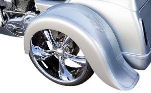 LEFT SWOOP TRIKE FENDER (CVO TRI GLIDE / STREE GLIDE TRIKE / TRIKE GLIDE ULTRA CLASSIC)