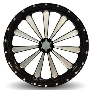FAT FRONT WHEEL BLURRED FOR 180 TIRE - INDIAN CHALLENGER & PURSUIT