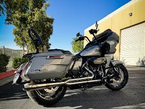 2017-PRESENT M8 BAGGER - FULL LENGTH TURNPIKE ((SELECT FINISH))