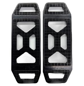 RACE SERIES FLOORBOARDS FOR HARLEY BAGGERS