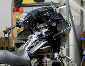 HAMMERHEAD BLACK T-BARS FOR 23-24+ CVO ROAD GLIDES