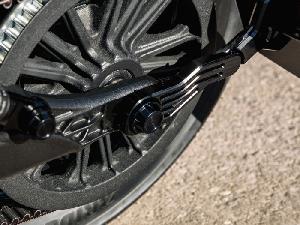 REAR AXLE COVERS INDIAN SCOUT BOBBER - ROGUE