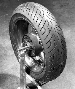 TIRE MOUNT SERVICE / EACH