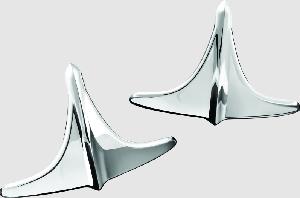 KURYAKYN REAR LEADING EDGE FENDER ACCENT FOR TRIKES 2009-UP (PAIR)
