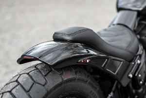 REAR FENDER 