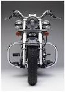 Suzuki Intruder VS800 / S50 Highway Engine Guard Crash Bar With Pegs – Bike Beauty