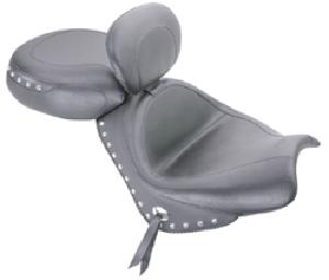 RETRO STUDDED, TWO PIECE SEAT WITH BACKREST FOR VTX1800R 02-UP