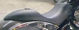 CUSTOM 1.5 SEAT TO FIT SUMO X 240 REAR FENDER FOR VTX 1300C