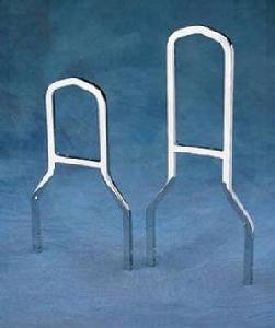 SQUARE SHORT SISSY BAR SPORTSTER 04-08 / DYNA 02-05 (10