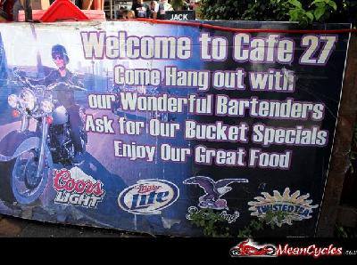 Any given Sunday at Cafe 27